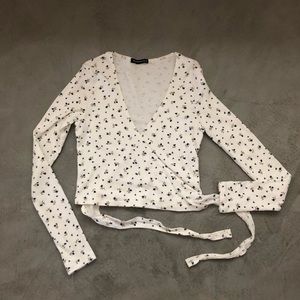 Brandy Melville wrap top